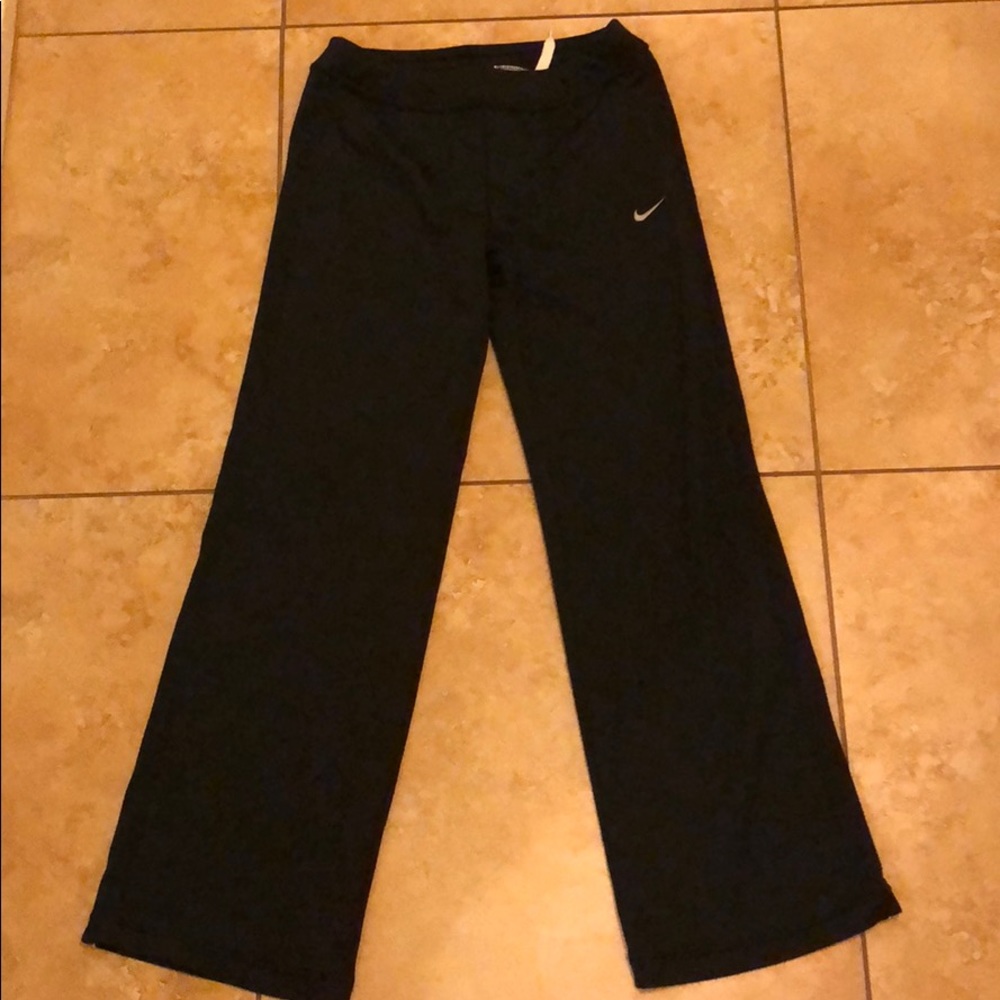 Nike (youth) sweat pants